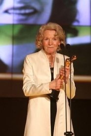 Nuala Moiselle